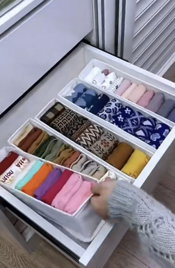 منظم الأدراج الذكي – 4 قطع قماش متين قابلة للطي لتوفير المساحة وترتيب أنيق